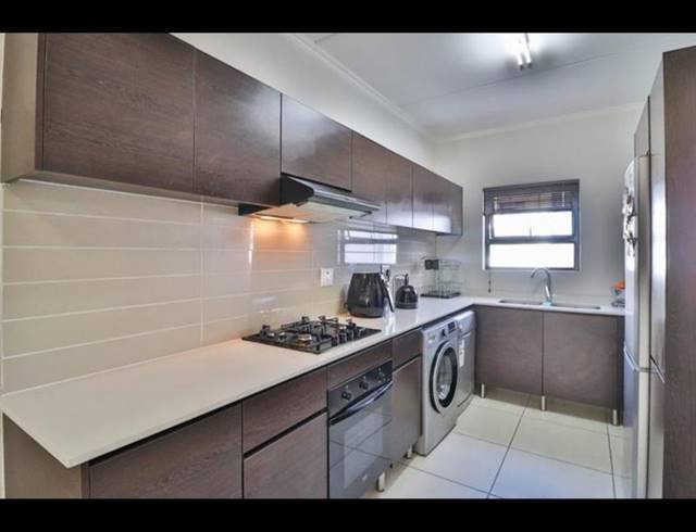 3 BEDROOM APARTMENT FOR SALE IN GREENSTONE HILL